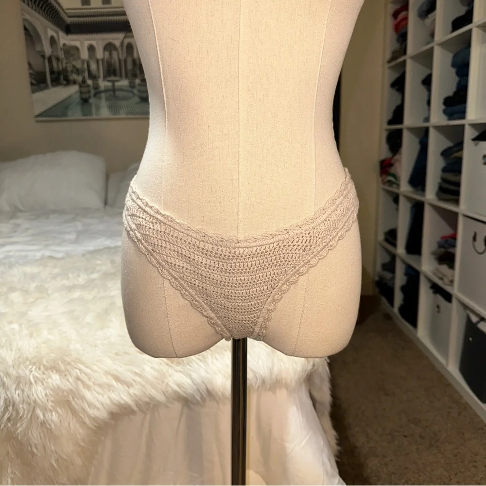 Crochet Knit Bikini Bottoms Nude Cream Scalloped High Cut